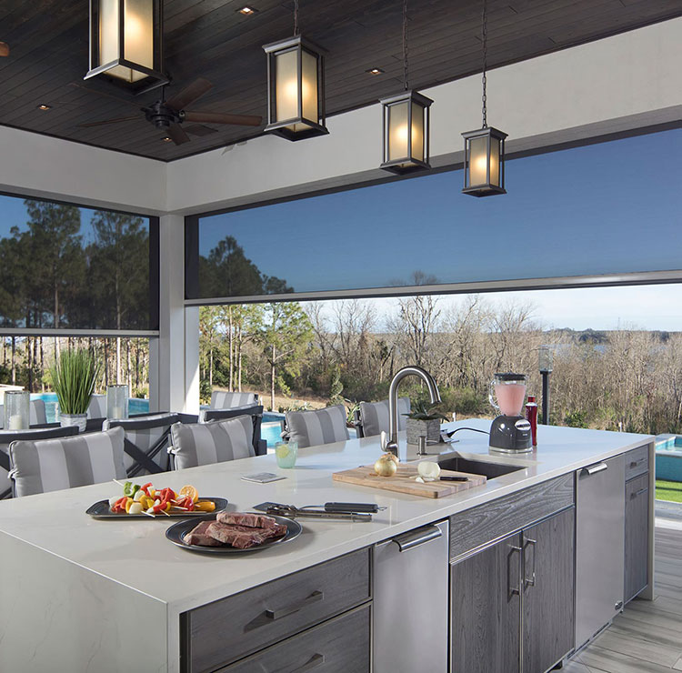 Retractable screen installation in Polk County, FL